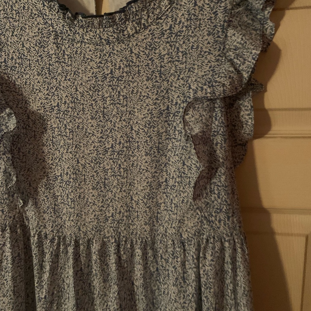 JODIFL boutique size large! NWOT! Never worn! Blue with white flowery design! 💙